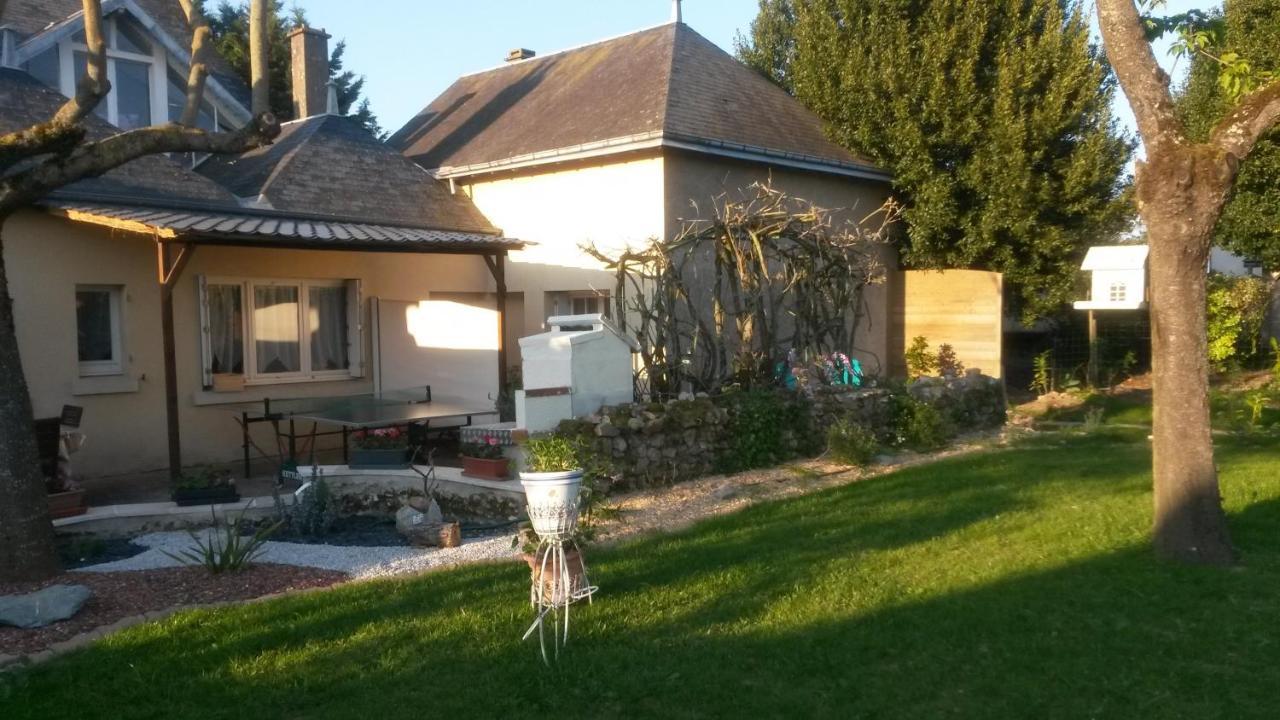 Chambre D'Hotes Mansardee Saint-Ouen-les-Vignes Kültér fotó
